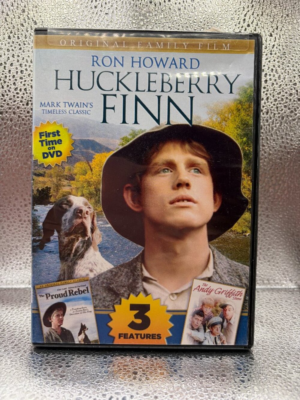 Mark Twain's Huckleberry Finn (3-Feature Family Collection DVD)